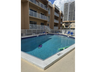 Beach Condo For Sale in North Miami Beach, Florida