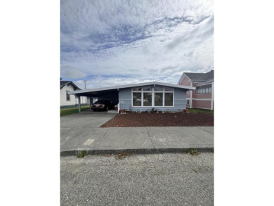 Beach Home For Sale in Ferndale, California