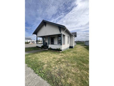 Beach Home For Sale in Ferndale, California