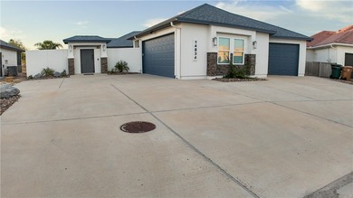Beach Home For Sale in Corpus Christi, Texas