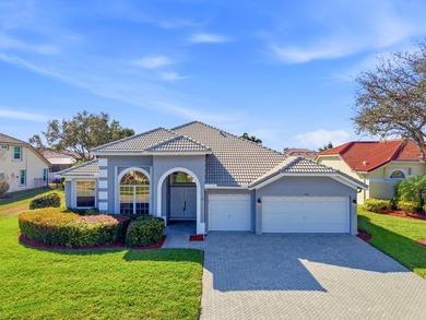 Beach Home Active Under Contract in Boynton Beach, Florida
