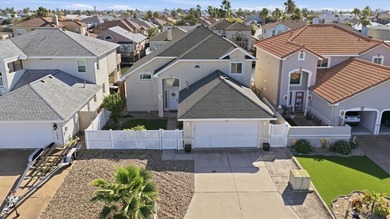 Beach Home For Sale in Corpus Christi, Texas