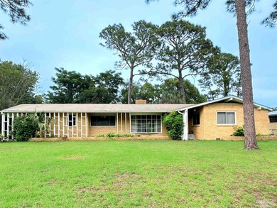 Beach Home Sale Pending in Pensacola, Florida
