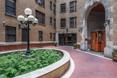 Beach Apartment For Sale in New York, New York