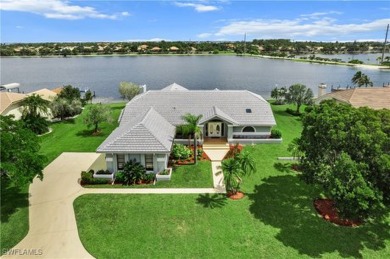 Beach Home For Sale in Fort Myers, Florida