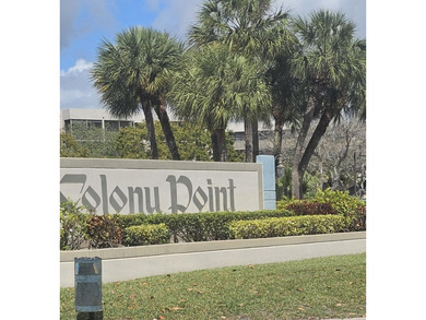 Beach Condo For Sale in Pembroke Pines, Florida