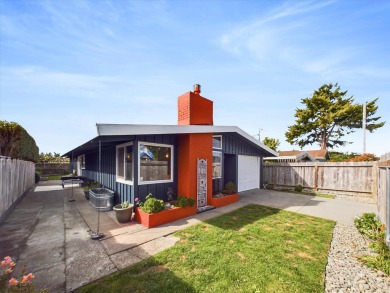 Beach Home For Sale in Eureka, California