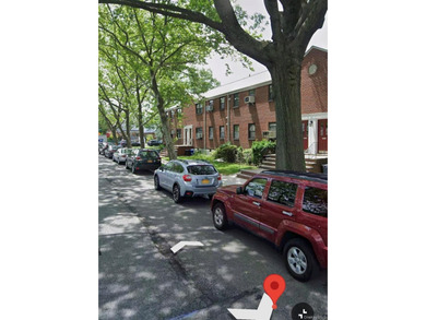 Beach Home For Sale in Whitestone, New York