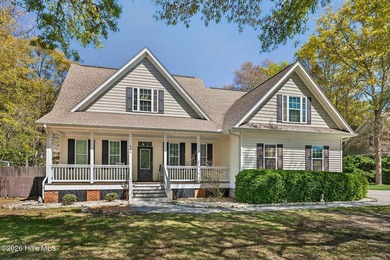 Beach Home Active Under Contract in Hampstead, North Carolina