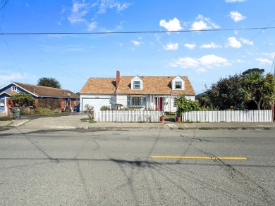 Beach Home For Sale in Eureka, California