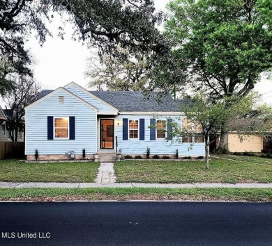 Beach Home For Sale in Biloxi, Mississippi