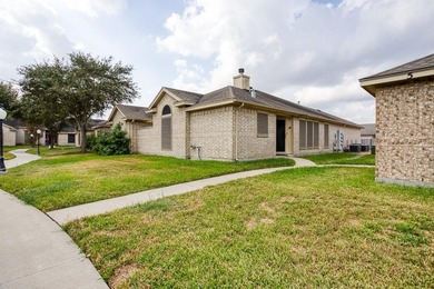 Beach Townhome/Townhouse For Sale in Corpus Christi, Texas