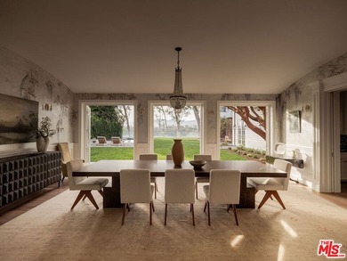 Beach Home For Sale in Pacific Palisades, California