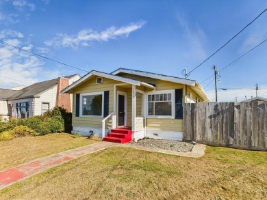 Beach Home For Sale in Eureka, California