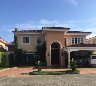 Beach Apartment For Sale in Panama City, 