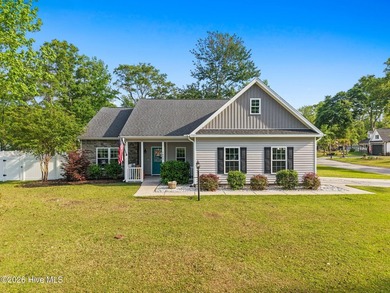 Beach Home For Sale in Ocean Isle Beach, North Carolina