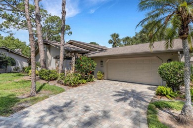 Beach Home For Sale in Sarasota, Florida
