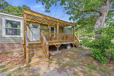 Beach Home For Sale in Supply, North Carolina