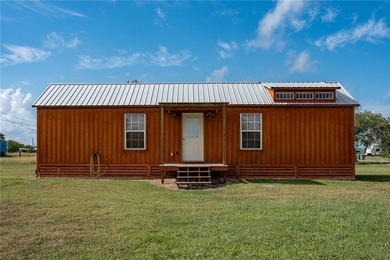 Beach Home For Sale in Seadrift, Texas