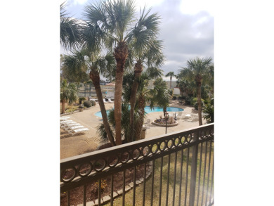 Vacation Rental Beach Condo in Biloxi, Mississippi