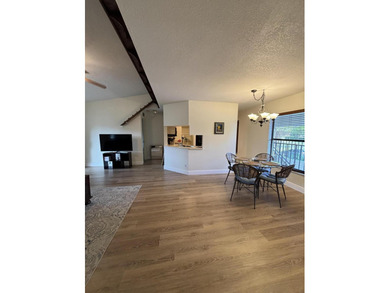 Beach Condo For Sale in Boynton Beach, Florida