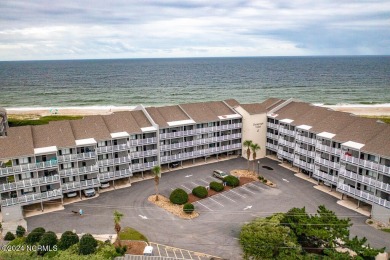 Beach Condo For Sale in Atlantic Beach, North Carolina