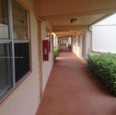 Beach Condo For Sale in Delray Beach, Florida