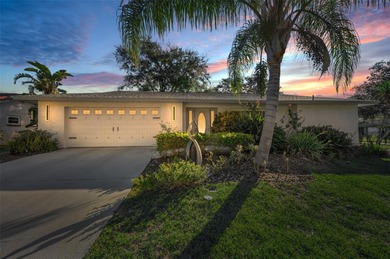 Beach Home Sale Pending in Palm Harbor, Florida