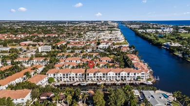 Beach Townhome/Townhouse For Sale in Boynton Beach, Florida