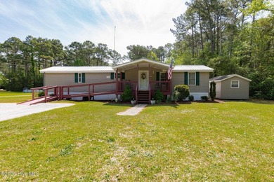 Beach Home For Sale in Beaufort, North Carolina