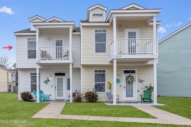 Beach Townhome/Townhouse For Sale in Gulfport, Mississippi