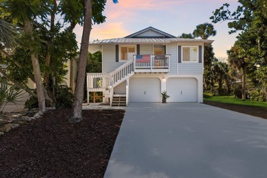 Beach Home For Sale in Sarasota, Florida