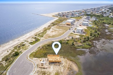 Beach Home For Sale in Ocean Isle Beach, North Carolina