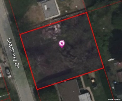 Beach Lot Sale Pending in Mastic Beach, New York