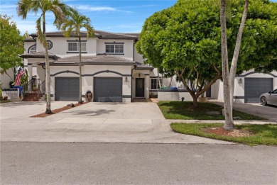 Beach Townhome/Townhouse For Sale in Miramar, Florida
