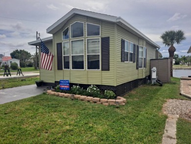 Beach Home For Sale in Punta Gorda, Florida