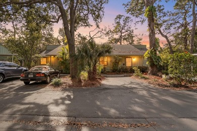 Beach Condo For Sale in Sarasota, Florida