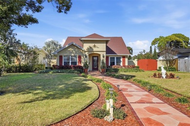 Beach Home Sale Pending in St. Petersburg, Florida