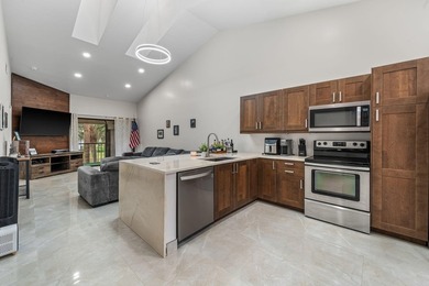 Beach Condo For Sale in Greenacres, Florida