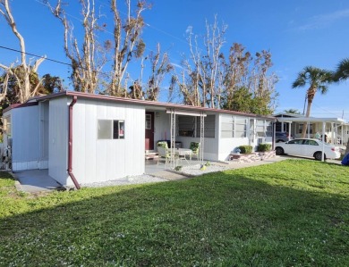 Beach Home For Sale in Nokomis, Florida