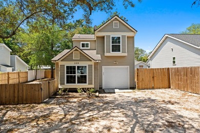 Beach Home For Sale in Oak Island, North Carolina