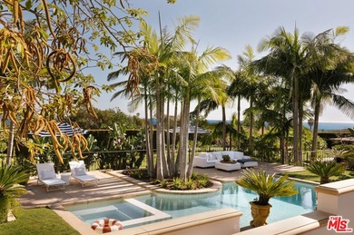 Beach Home For Sale in Malibu, California