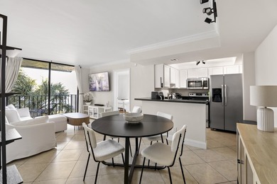 Beach Condo For Sale in West Palm Beach, Florida