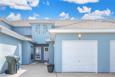 Townhome/Townhouse For Sale in Corpus Christi image photo picture