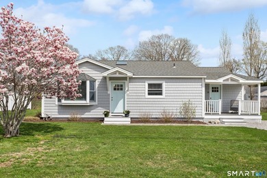 Beach Home For Sale in Old Lyme, Connecticut