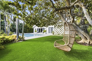 Beach Home For Sale in North Palm Beach, Florida