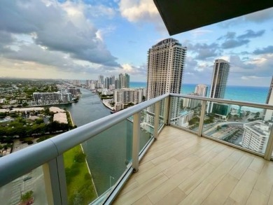 Beach Condo For Sale in Hallandale Beach, Florida