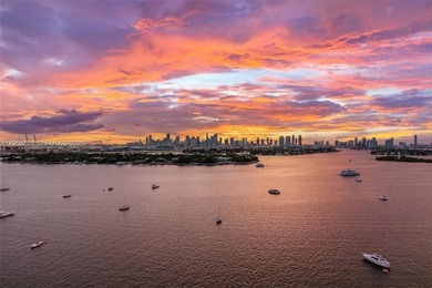 Beach Condo For Sale in Miami Beach, Florida