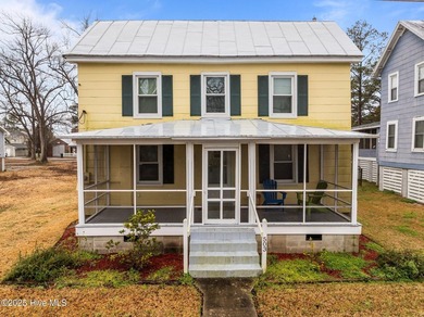 Beach Home Active Under Contract in Oriental, North Carolina