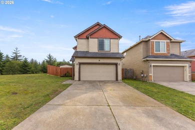 Beach Home For Sale in Coos Bay, Oregon
